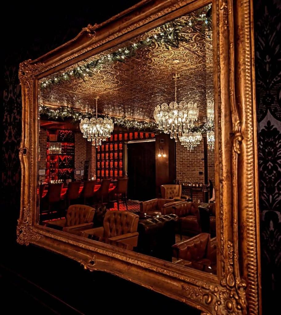 The lounge at Artemis